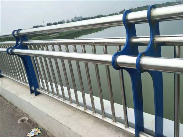 桂林不锈钢复合管护栏